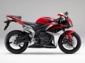 ホンダ、「CBR600RR」をフルモデルチェンジして発売