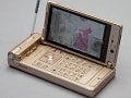 905iシリーズ7機種レビュー - 「ALL IN 世界ケータイ」のすべてを見る