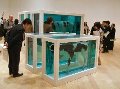 真っ二つに切断された牛の母子はアートか? -森美術館でターナーの歩み展