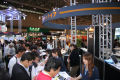 CEATEC JAPAN 2008 - NEC、ホームU対応のN906iLとN904iの通信速度を比較