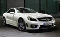 メルセデス・ベンツ、「SL63 AMG Edition IWC」を限定発売