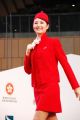 キャセイパシフィック航空、就航50周年を記念した制服ファッションショー