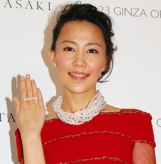 木村佳乃、東山紀之との結婚時期については無言 - 「TASAKI」セレモニー