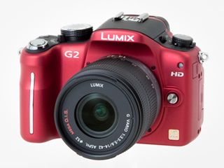 タッチパネル対応のミラーレス機、パナソニック「LUMIX DMC-G2」