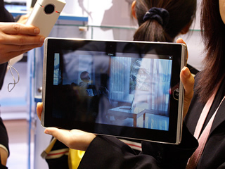 COMPUTEX TAIPEI 2010 - ASUSブース、iPad対抗のタブレットからIntel 6シリーズのマザーまで