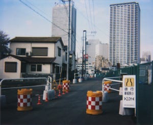 ポラロイド日本上陸50周年記念の写真展開催 - 横浜美術館