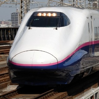 新幹線「はやて」出発準備よし! - JR東日本、新青森駅を大幅リニューアル