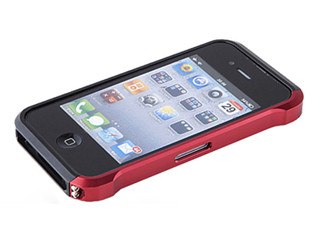 航空機向けアルミ合金を使ったiPhone 4バンパー「DN-iMetal48B」シリーズ