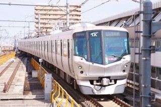 列車内インターネットを試す! つくばエクスプレス編