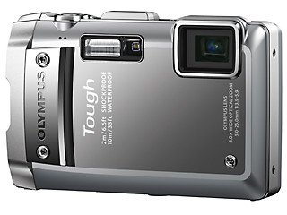 オリンパス、GPSと電子コンパスを搭載した「OLYMPUS Tough TG-810」