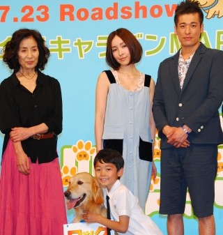 佐藤隆太、倍償美津子から深夜に誘われて緊張!? - 「2人で部屋飲みですよ」