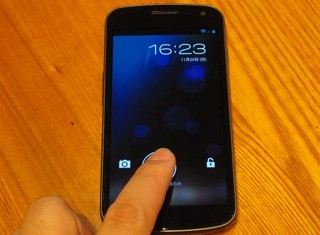 Ice Cream Sandwichを搭載した初の端末「Galaxy Nexus (SC-04D)」を試す