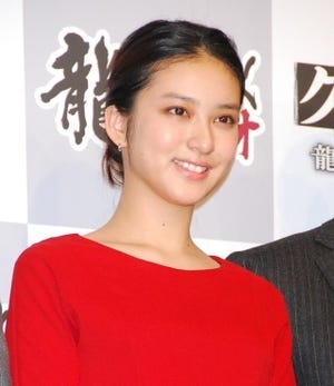 武井咲、不良の女子を演じ「"生意気"の楽しさを知りました!」と手応え