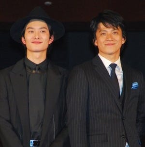 小栗旬、山田優との結婚を祝福され「ありがとうございます」と照れ笑い