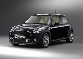 MINI、ロールスロイスにインスパイアされた最高級品質の特別仕様車を発売