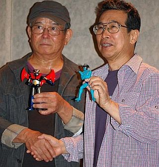 『マジンガーZ』兜甲児と『デビルマン』不動明が握手！ 39年ぶりに夢の共演