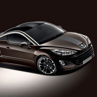 プジョー、深みのあるボディカラーが魅力の限定車「RCZ Brownstone」発売