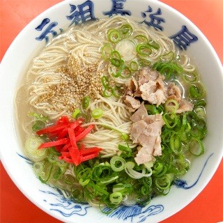 福岡県の地元っ子が選んだトンコツラーメン1位は親子三代が伝統を守る味