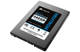 CORSAIR、Link_A_Media Devices製コントローラを採用したSATA3.0対応SSD