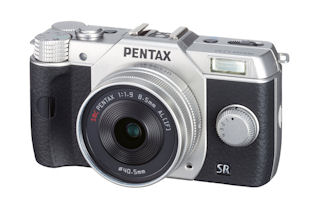 ペンタックス、手のひらサイズのミラーレス一眼の第二弾「PENTAX Q10」