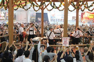 今年の神奈川県横浜市のオクトーバーフェストは、ビールの種類過去最多!!