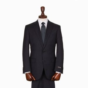 「THE SUIT COMPANY」赤外線を熱に変換する「ソーラーチャージスーツ」発売