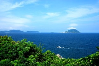 福岡県天神から30分で行ける、荒海に浮かぶ「志賀島」ってどんなとこ?