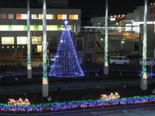 東京都稲城市の若葉台でイルミネーション点灯、情緒豊かな雰囲気に