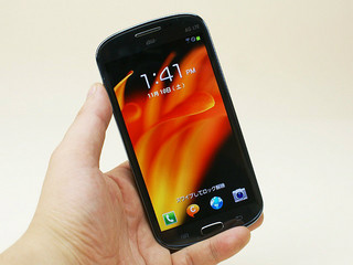 ついに発売開始!! au版GALAXY S III「Progre SCL21」をチェック