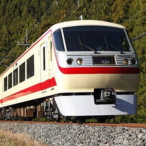 西武鉄道「レッドアロークラシック」の臨時特急で行く秩父ワイン堪能の旅