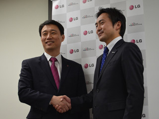 「新しいライフスタイルを楽しめると確信する」 - LG、新ディスプレイ発表会