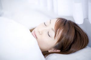 93.8％の人が「睡眠に不満」。睡眠のために工夫していること、1位は?