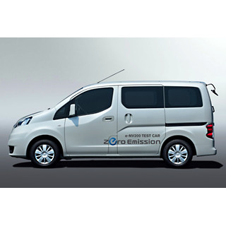 日産、さいたま市と電気商用車「e-NV200」の実証運行を開始