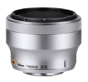 ニコン、F値が1.2と明るい大口径中望遠レンズ「1 NIKKOR 32mm f/1.2」