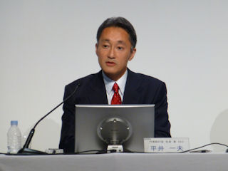 ソニー・平井社長、エンタテインメント部門の上場提案は「十分に議論する」