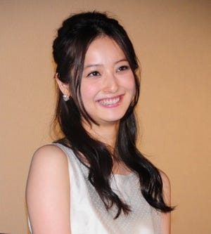 佐々木希、教師役に初挑戦「子どもたちが関係性を作ってくれた」