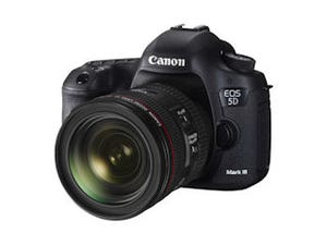 キヤノン、フルサイズCMOS搭載「EOS 5D Mark III」に新レンズキット