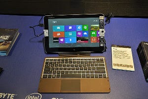 COMPUTEX TAIPEI 2013 - GIGABYTE、クリック&ポインタ付きタブレットやミニ画面付きマウスなど