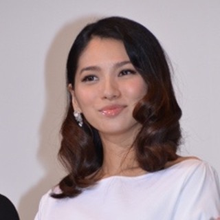 野波麻帆、第1子女児を出産「言葉では言い表せない程の感動と幸せ」