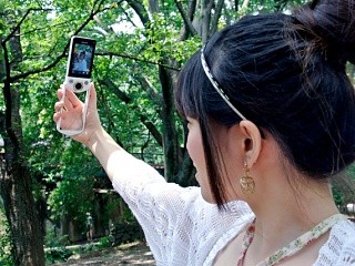 アジアで人気沸騰のデジタルカメラ? 新ガジェット? - 現役女子大生が使ってみたカシオ「EXILIM EX-TR15」