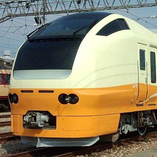 JR東日本、特急「いなほ」投入直前のE653系が臨時運転 - 車両展示会も実施