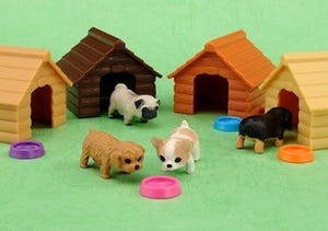 動き回るミニチュアペット玩具「じゃれ犬」発売 -超小型変軸モーター搭載!