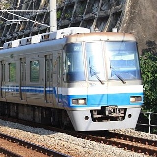 福岡市交通局、地下鉄の駅業務の民間委託を空港線にも拡大 - 直営駅は3駅に