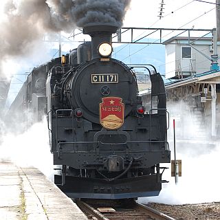 JR北海道、紅葉の中を駆ける「SLニセコ号」今年も運行 - 9/14には出発式も