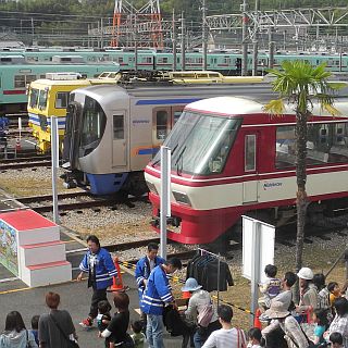 福岡県筑紫野市、西鉄天神大牟田線筑紫車両基地で「にしてつ電車まつり」