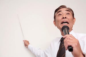 部長40%が「アイドルに元気をもらう」、係長は「見ていて疲れる」