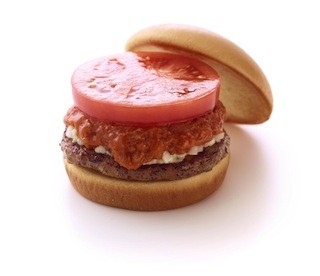 モスバーガー、ハンバーガーなど定番45商品を10円値上げ