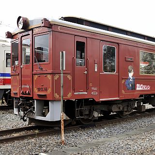 岩手県の三陸鉄道に「鉄道ダンシ」ラッピング列車 - 車内放送も声優が担当