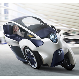 「TOYOTA i-ROAD」とダイハツ「タント」がグッドデザイン金賞を受賞