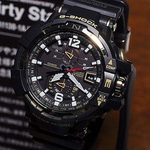 G-SHOCK 30周年記念限定モデル - ブラックとゴールドIPが映えるSKY COCKPIT